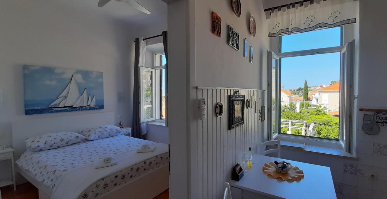 Studio Apartment Niko II 5 Min To Center ดูบรอฟนิก ภายนอก รูปภาพ