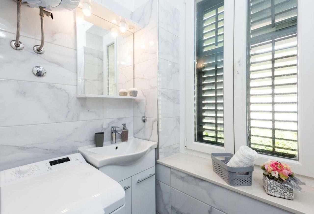 Studio Apartment Niko II 5 Min To Center ดูบรอฟนิก ภายนอก รูปภาพ